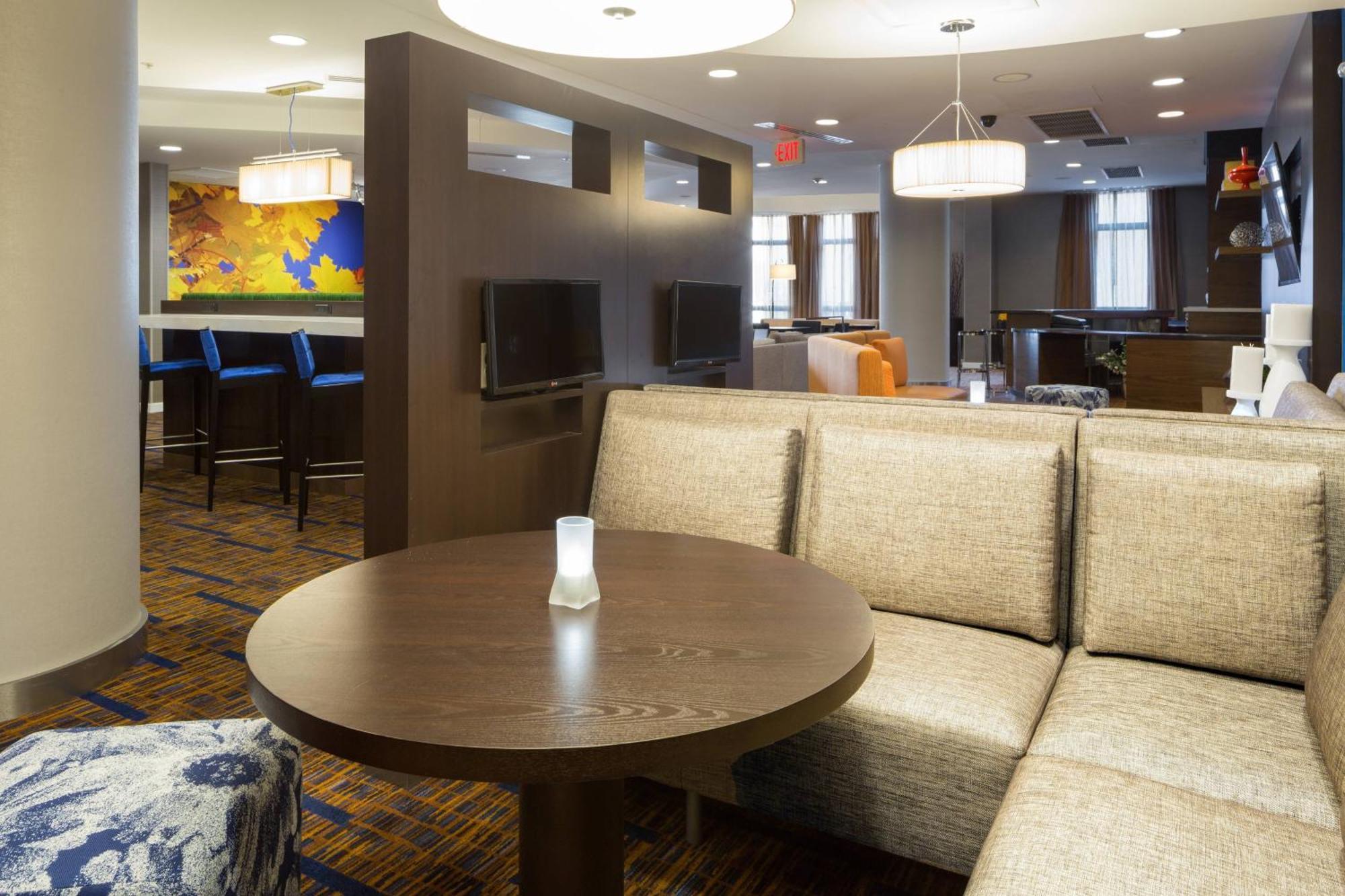 Courtyard By Marriott Galleria Hotel 3*