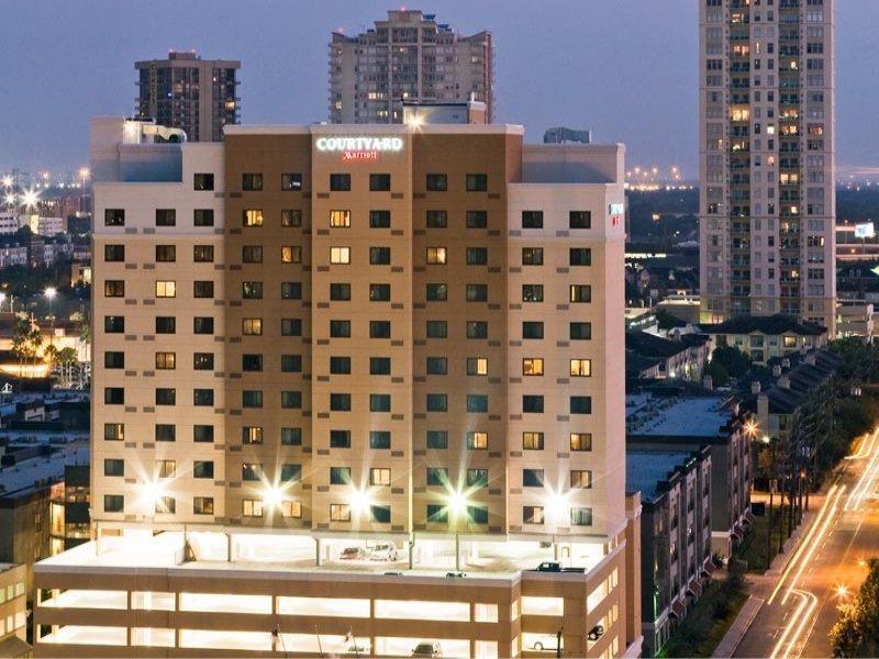 Hotel Courtyard By Marriott Galleria 3*