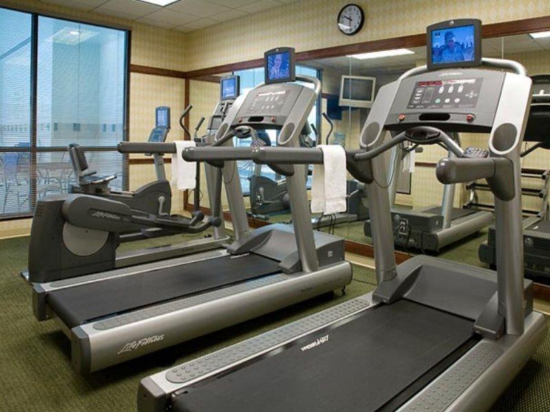 Hotel Courtyard By Marriott Galleria 3*