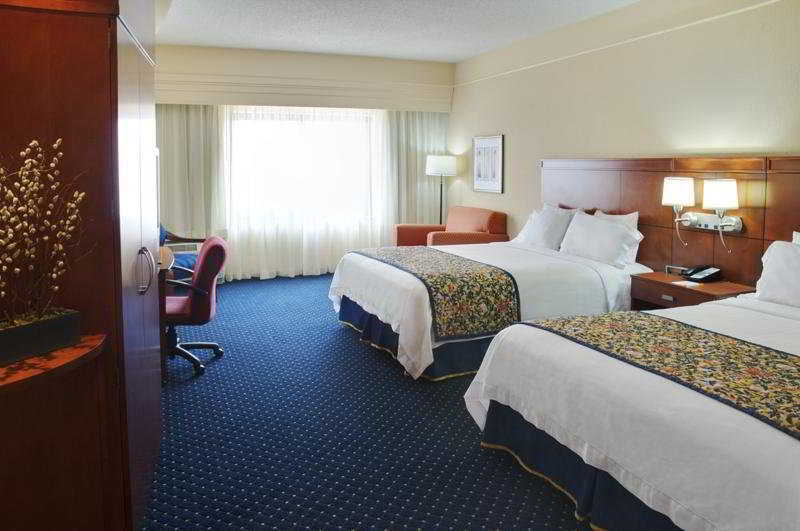 Courtyard By Marriott Galleria Hotel Houston